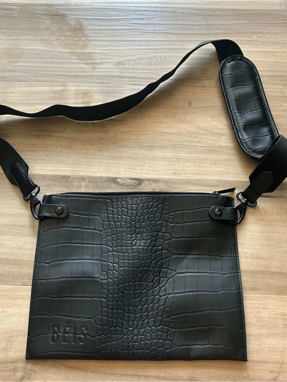BEIS Croc Embossed Flat Travel Bag Black Adjustable Strap Zip